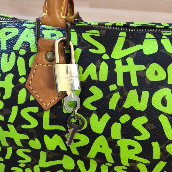 ๐ผ๐ผ GORGEOUS ๐ผ๐ผ Louis Vuitton Stephen Sprouse Graffiti Speedy 30 neon greโฆ - Picture 2 of 16